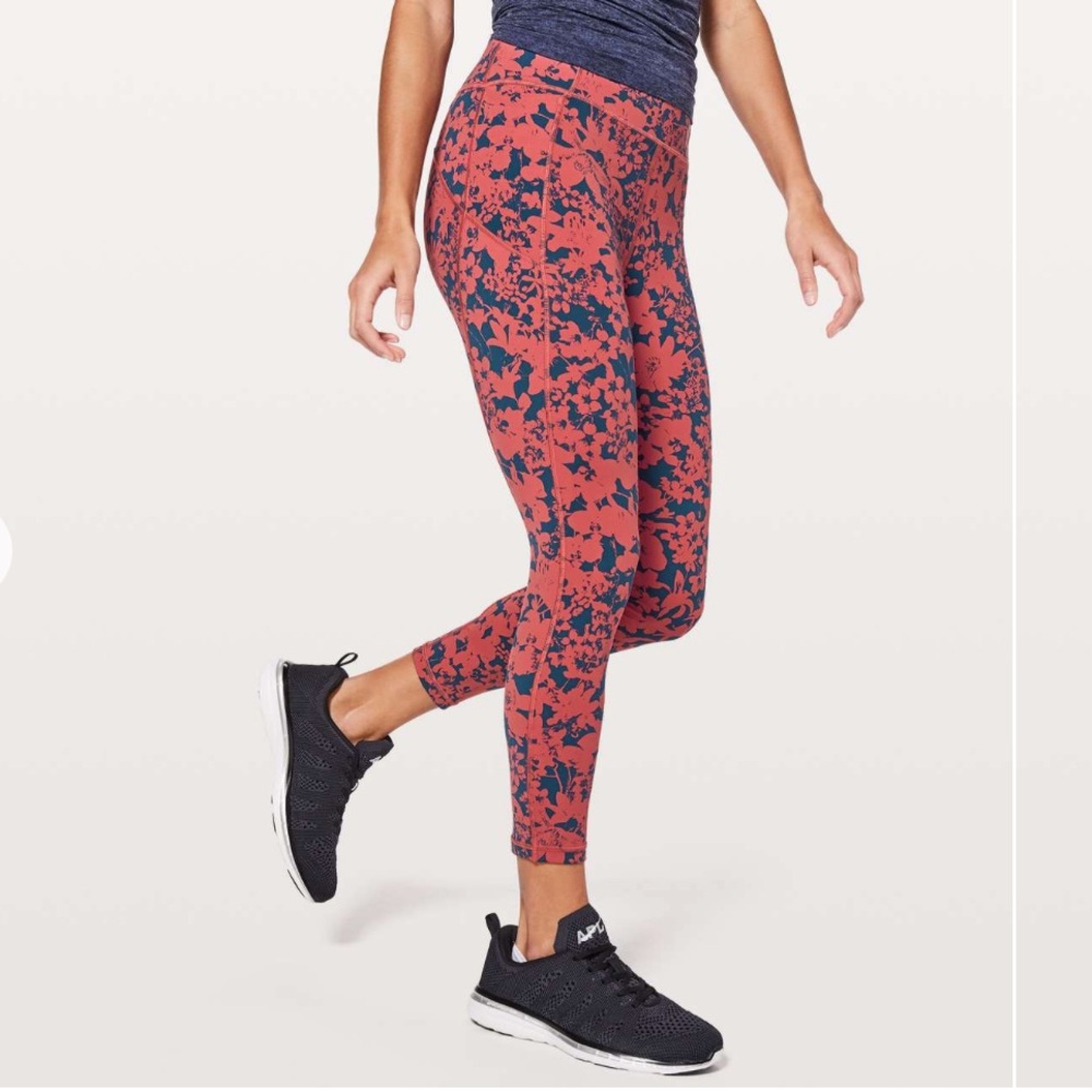 Lululemon Final Lap Crop Leggings Tights Floral Print Size 4